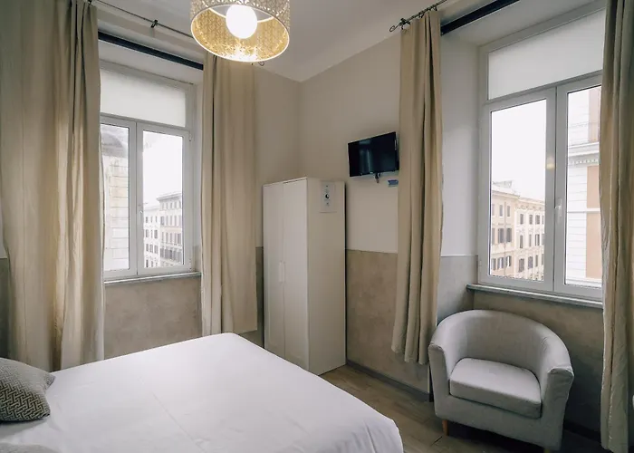 Mirabilia House 4*